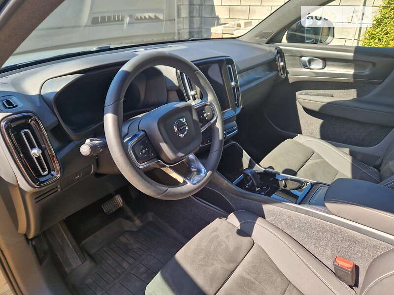 Внедорожник / Кроссовер Volvo C40 Recharge 2023 в Ровно
