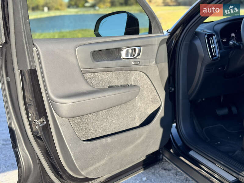 Позашляховик / Кросовер Volvo C40 Recharge 2022 в Дніпрі