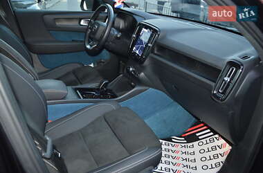 Внедорожник / Кроссовер Volvo C40 Recharge 2023 в 