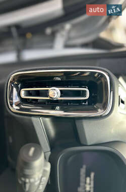 Позашляховик / Кросовер Volvo C40 Recharge 2023 в 