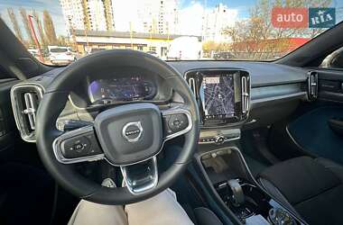 Внедорожник / Кроссовер Volvo C40 Recharge 2022 в 
