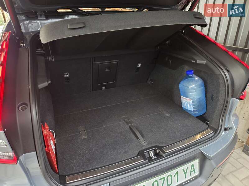 Внедорожник / Кроссовер Volvo C40 Recharge 2022 в Киеве