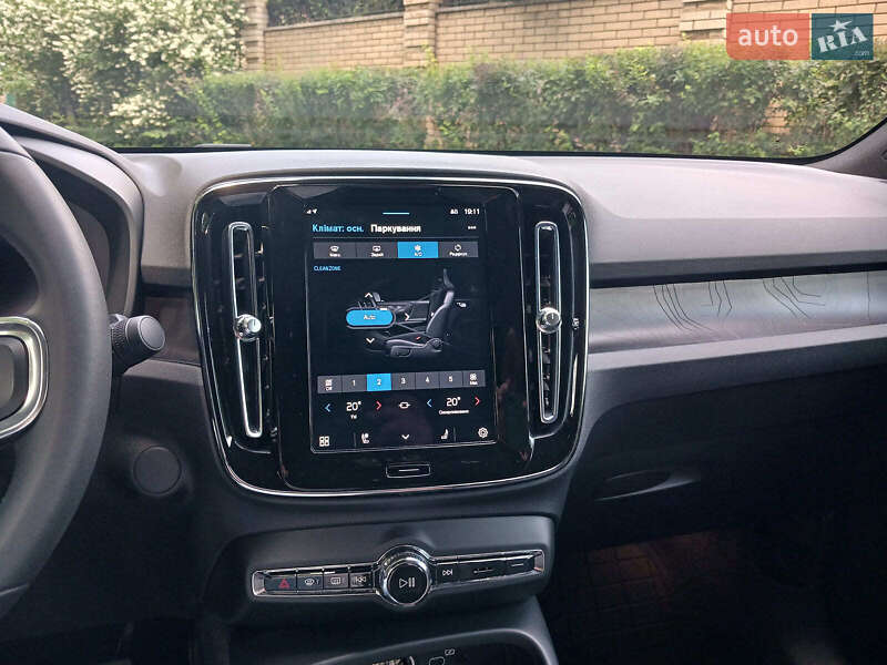 Внедорожник / Кроссовер Volvo C40 Recharge 2022 в Киеве
