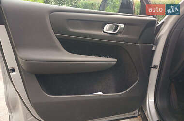 Внедорожник / Кроссовер Volvo C40 Recharge 2022 в 