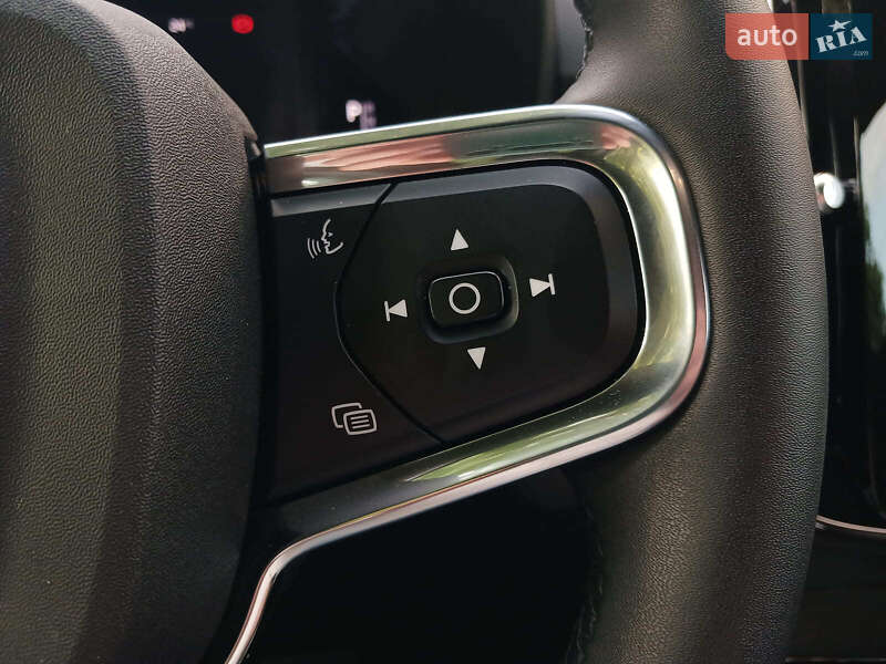 Внедорожник / Кроссовер Volvo C40 Recharge 2022 в Киеве