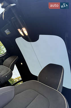 Внедорожник / Кроссовер Volvo C40 Recharge 2023 в 