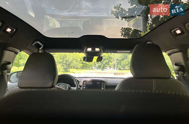Позашляховик / Кросовер Volvo C40 Recharge 2022 в 