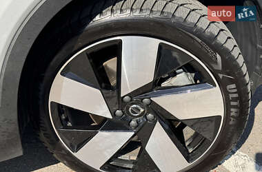 Внедорожник / Кроссовер Volvo C40 Recharge 2023 в 