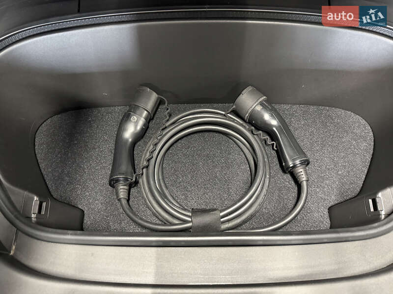Позашляховик / Кросовер Volvo C40 Recharge 2022 в Володимирі
