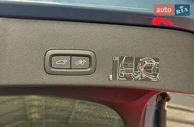 Внедорожник / Кроссовер Volvo C40 Recharge 2022 в 