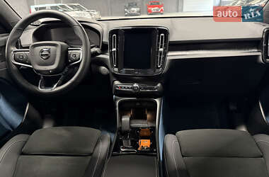 Внедорожник / Кроссовер Volvo C40 Recharge 2022 в 