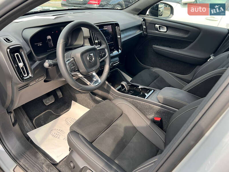 Внедорожник / Кроссовер Volvo C40 Recharge 2024 в Житомире