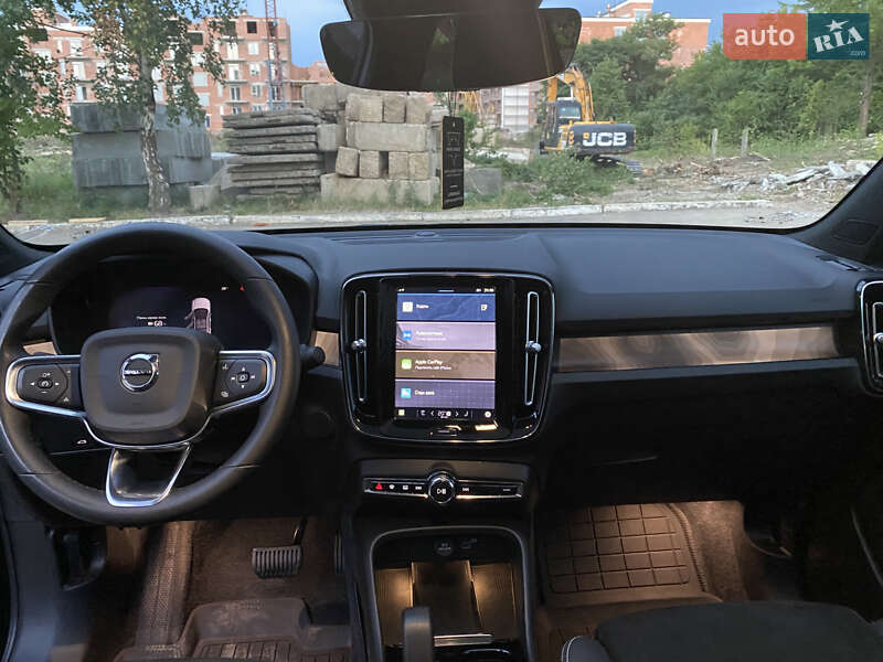 Внедорожник / Кроссовер Volvo C40 Recharge 2023 в Ивано-Франковске