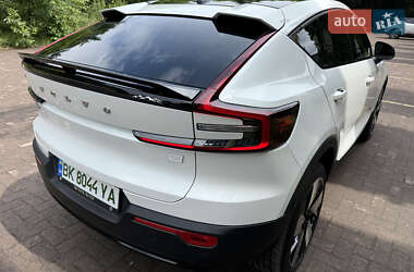 Внедорожник / Кроссовер Volvo C40 Recharge 2023 в 