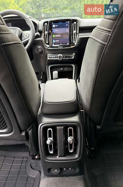 Внедорожник / Кроссовер Volvo C40 Recharge 2023 в 