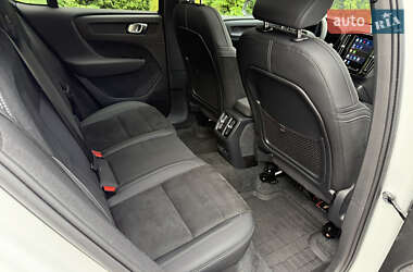 Внедорожник / Кроссовер Volvo C40 Recharge 2023 в 