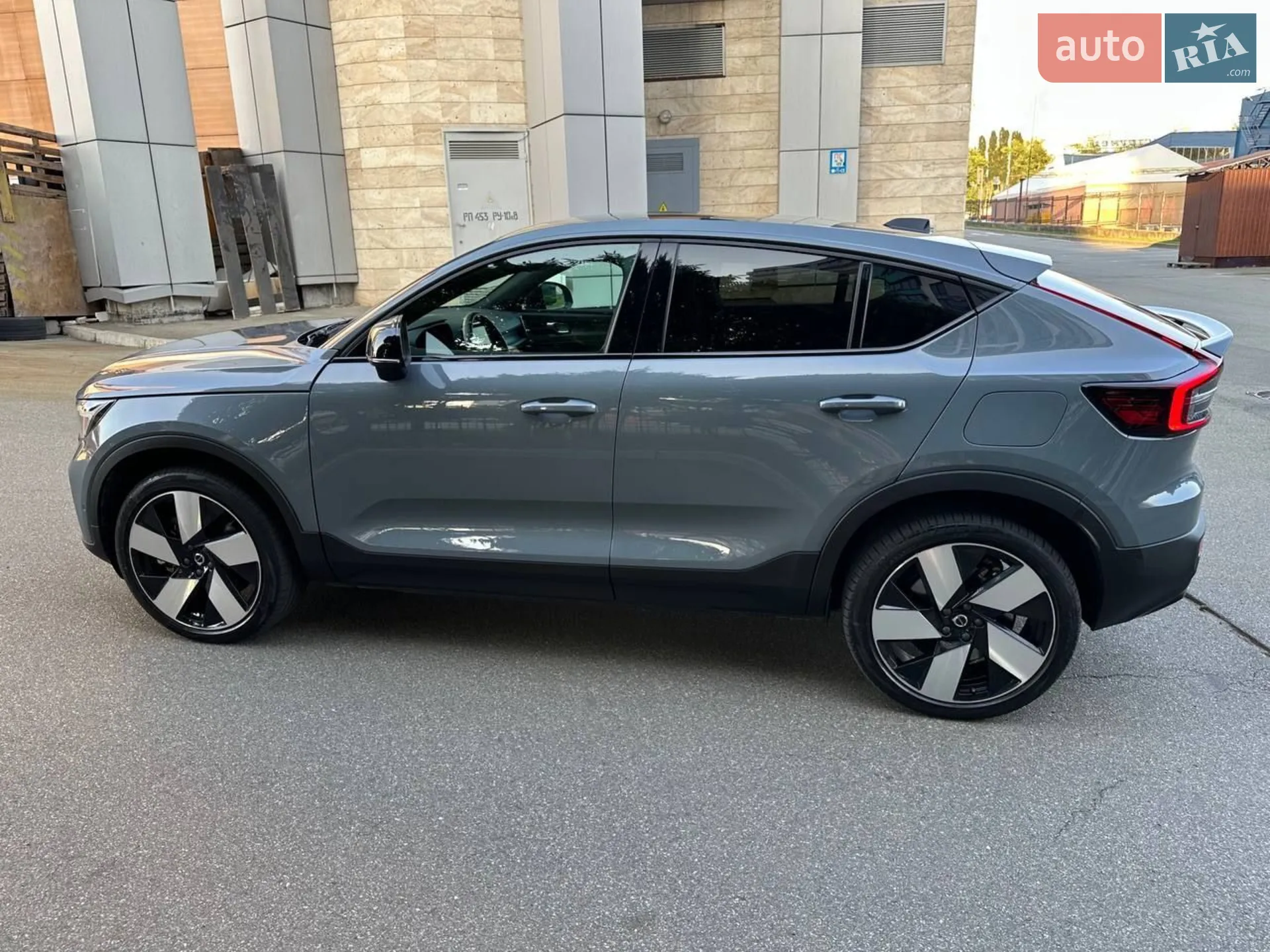 2022 Volvo C40 - мініатюра 2