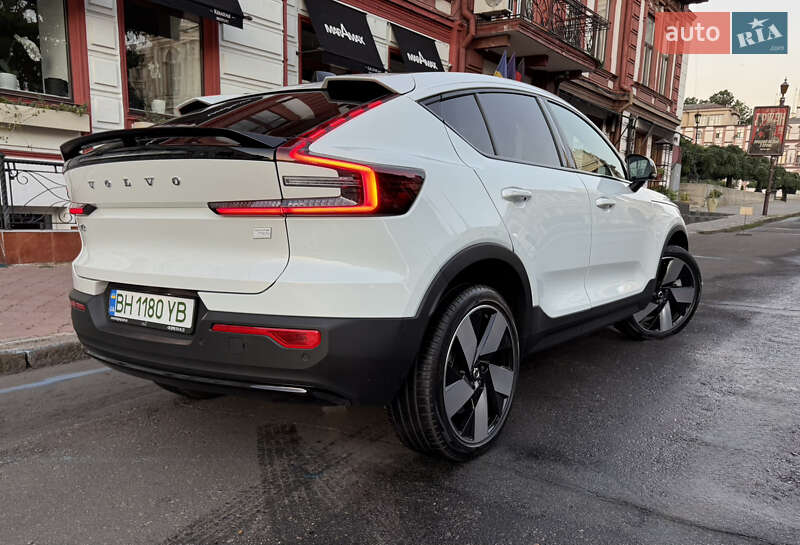 Внедорожник / Кроссовер Volvo C40 Recharge 2022 в 