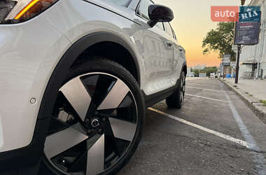 Внедорожник / Кроссовер Volvo C40 Recharge 2022 в 