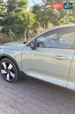 Внедорожник / Кроссовер Volvo C40 Recharge 2022 в 