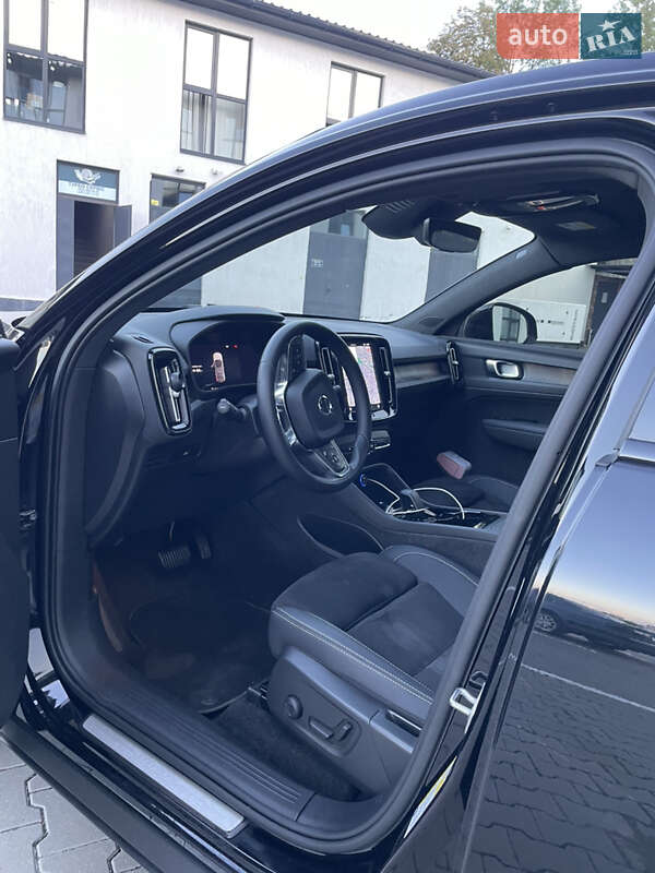 Внедорожник / Кроссовер Volvo C40 Recharge 2023 в Хмельницком