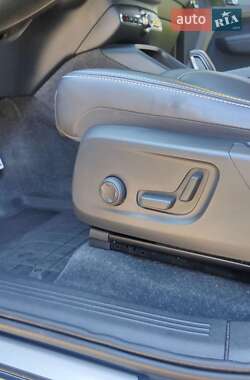 Внедорожник / Кроссовер Volvo C40 Recharge 2021 в 