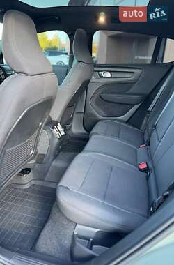Внедорожник / Кроссовер Volvo C40 Recharge 2023 в 