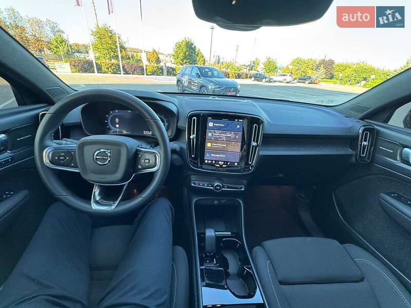 Позашляховик / Кросовер Volvo C40 Recharge 2023 в Полтаві