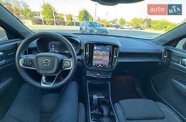 Внедорожник / Кроссовер Volvo C40 Recharge 2023 в 