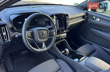 Внедорожник / Кроссовер Volvo C40 Recharge 2022 в 