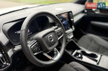 Внедорожник / Кроссовер Volvo C40 Recharge 2022 в 