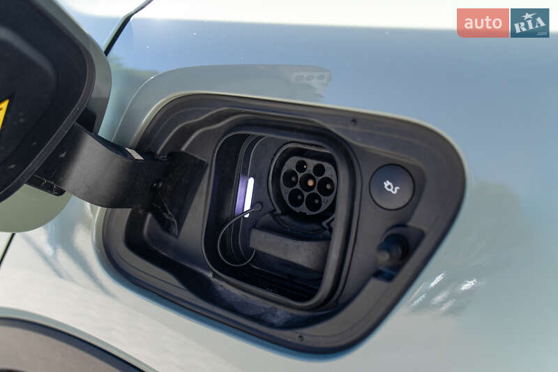 Позашляховик / Кросовер Volvo C40 Recharge 2022 в Львові фото 39 Позашляховик / Кросовер Volvo C40 Recharge 2022 в Львові