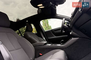 Позашляховик / Кросовер Volvo C40 Recharge 2022 в 