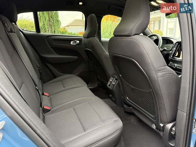 Внедорожник / Кроссовер Volvo C40 Recharge 2022 в Тернополе фото 11 Внедорожник / Кроссовер Volvo C40 Recharge 2022 в Тернополе