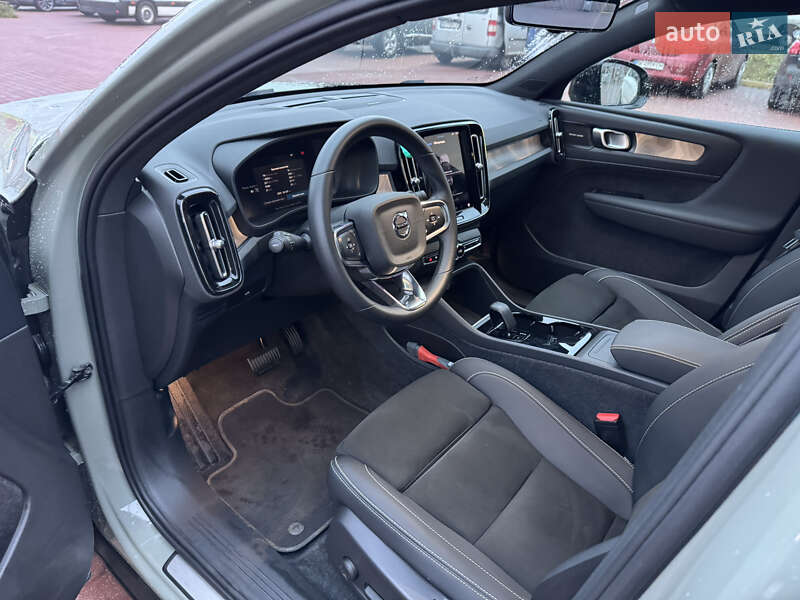 Внедорожник / Кроссовер Volvo C40 Recharge 2023 в Ровно