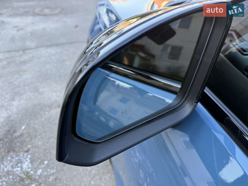 Внедорожник / Кроссовер Volvo C40 Recharge 2022 в Киеве