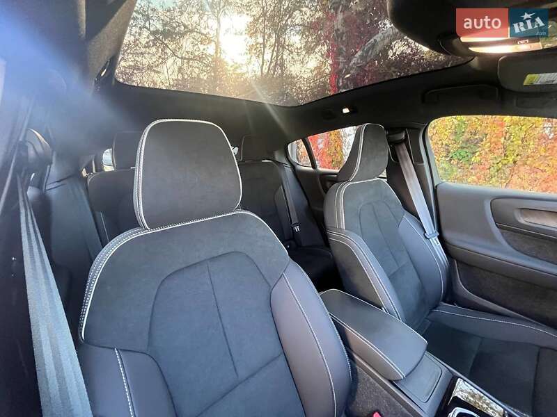 Внедорожник / Кроссовер Volvo C40 Recharge 2023 в Черновцах