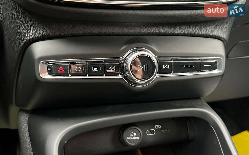 Позашляховик / Кросовер Volvo C40 Recharge 2023 в Львові