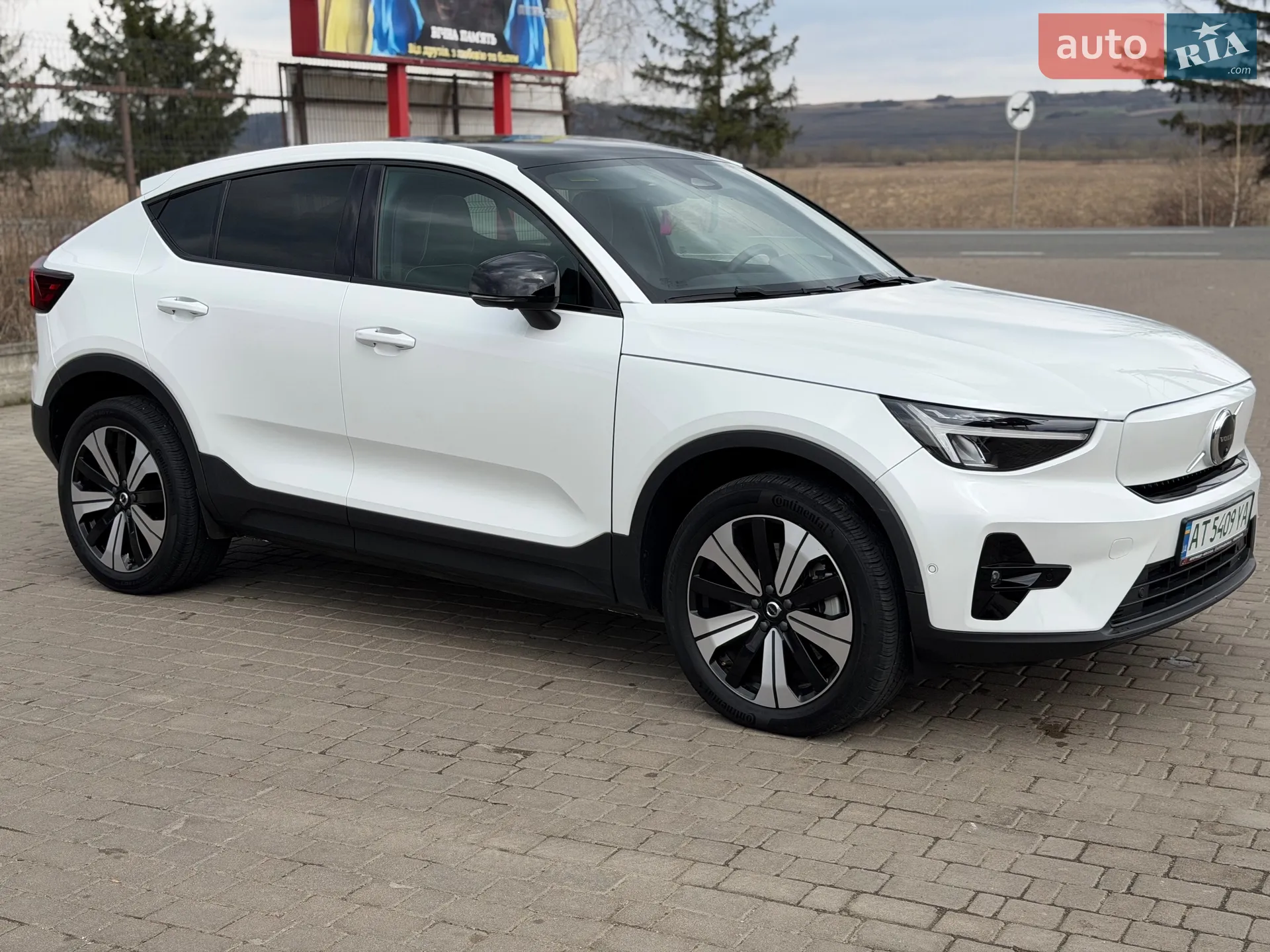 2022 Volvo C40 - мініатюра 14