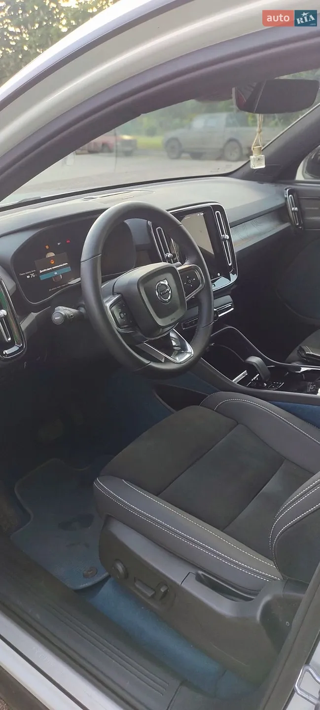 2022 Volvo C40 - мініатюра 12
