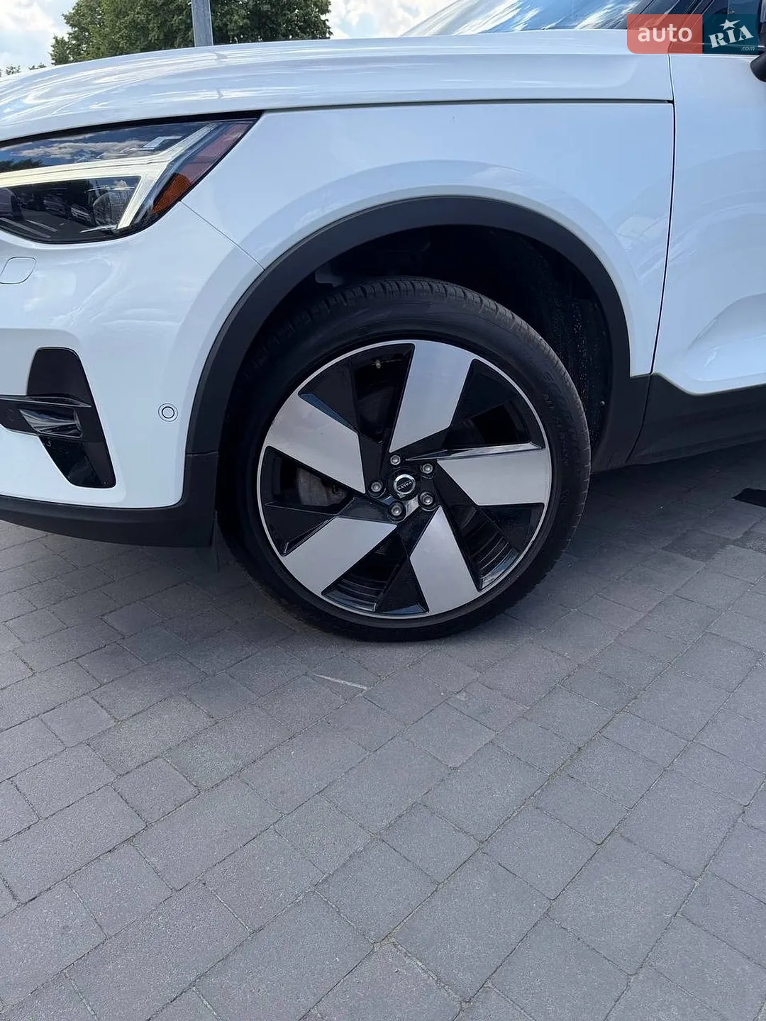 2022 Volvo C40 - мініатюра 6