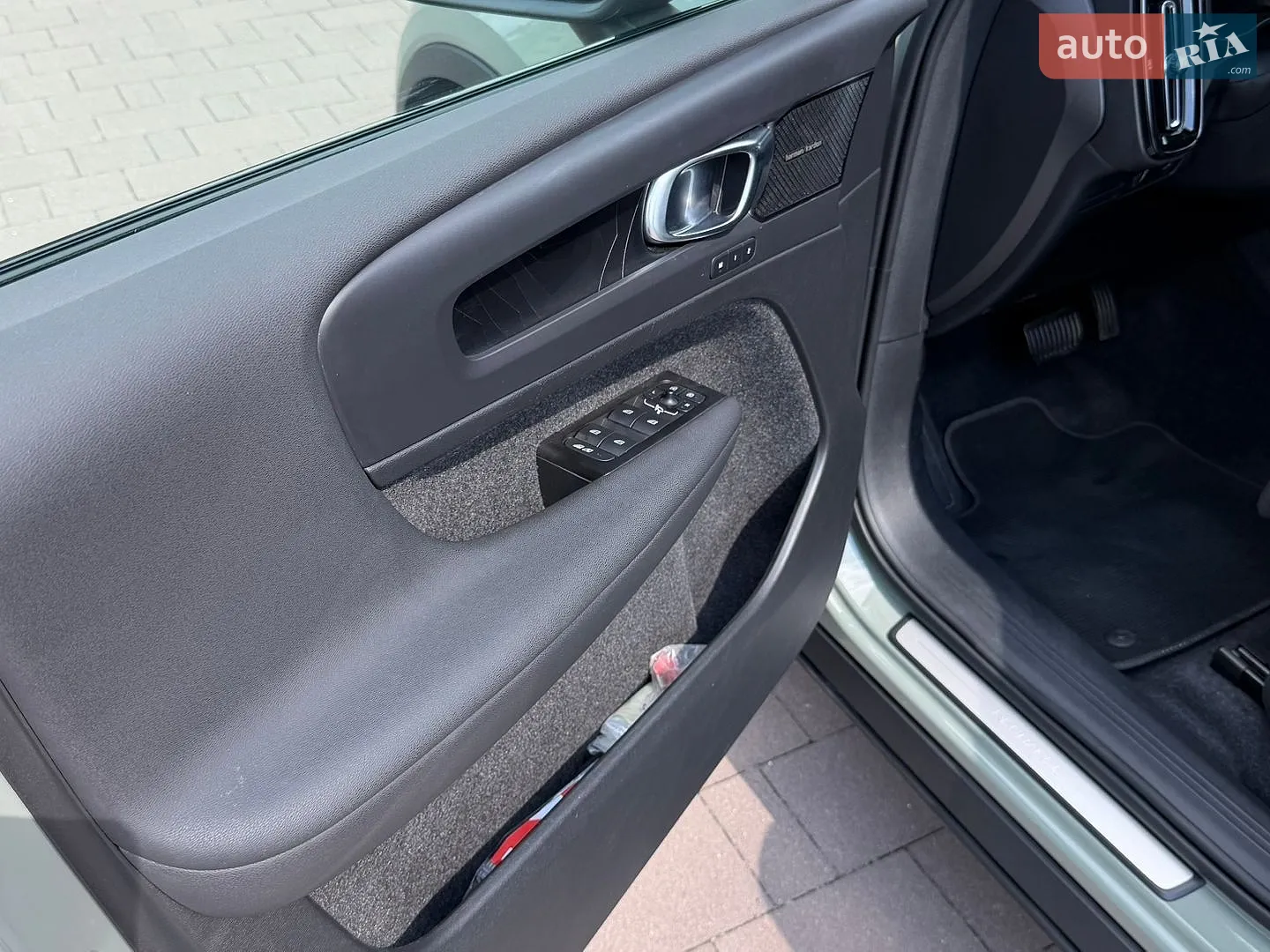 2022 Volvo C40 - мініатюра 26