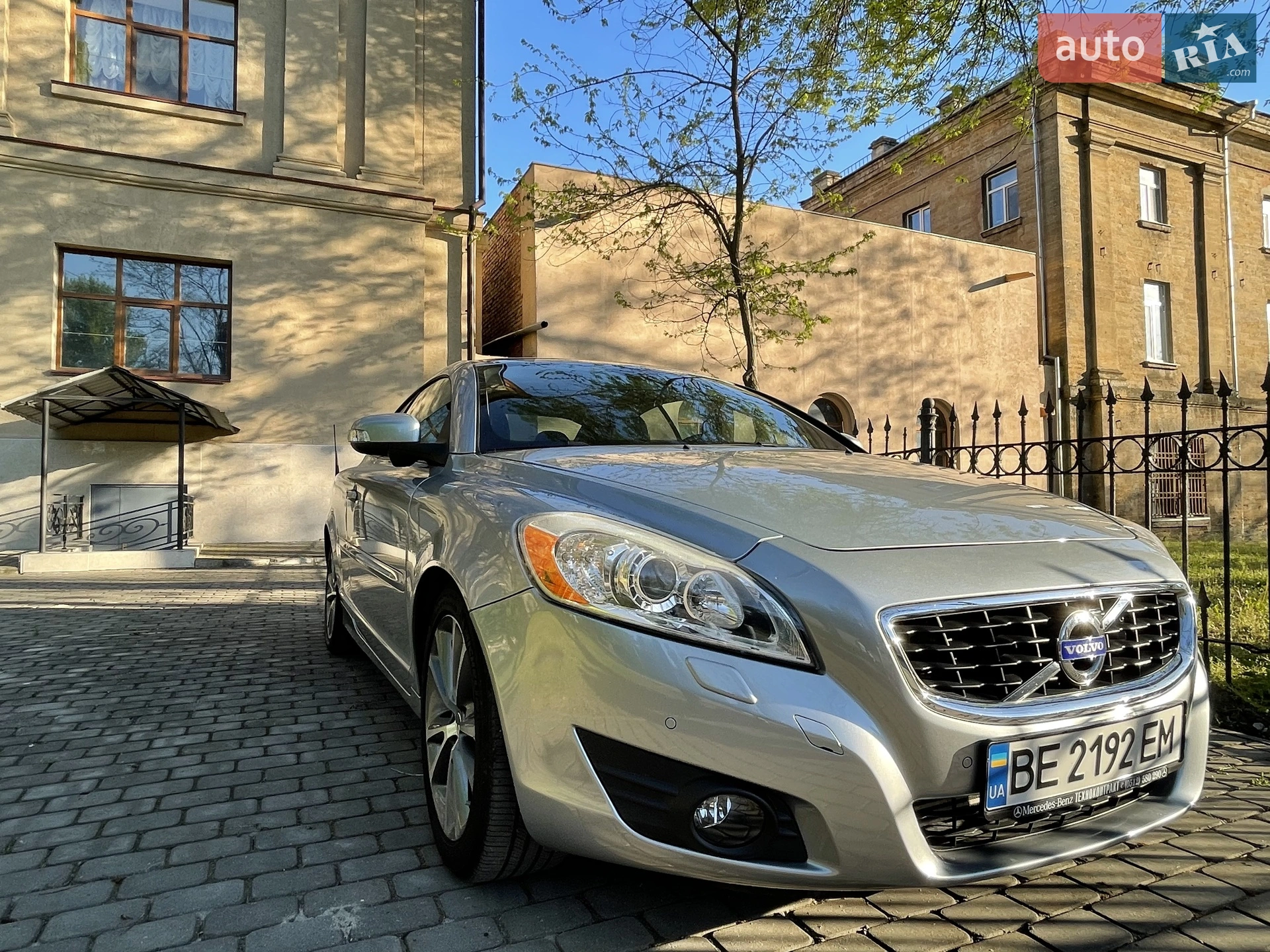 2010 Volvo C70 - мініатюра 2