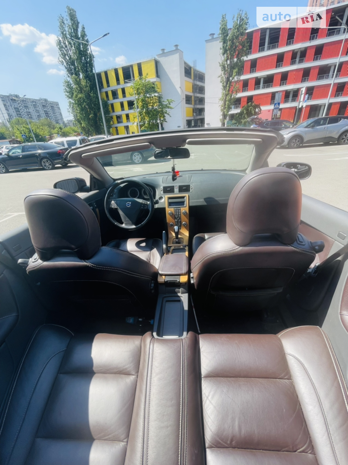 2011 Volvo C70 - мініатюра 4