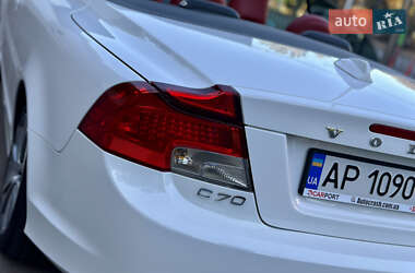 Кабриолет Volvo C70 2010 в 