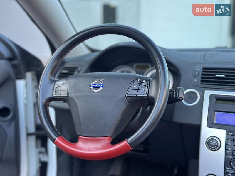 Кабриолет Volvo C70 2010 в Одессе фото 39 Кабриолет Volvo C70 2010 в Одессе