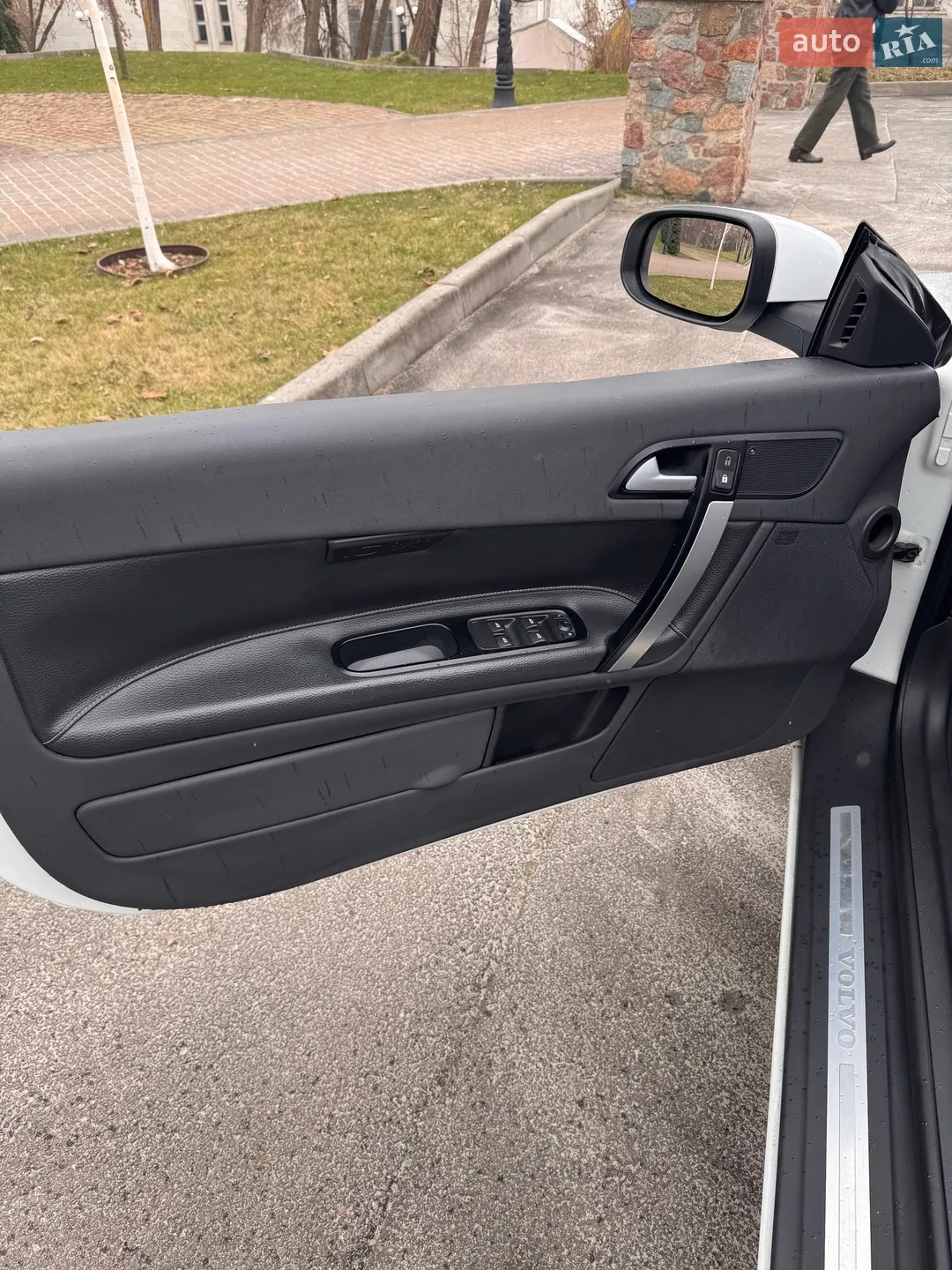 2010 Volvo C70 - мініатюра 18