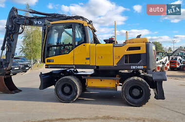 Колесный экскаватор Volvo EC 140D 2014 в 