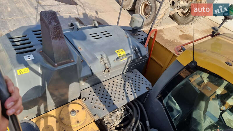 Гусеничный экскаватор Volvo EC 140EL 2017 в Одессе