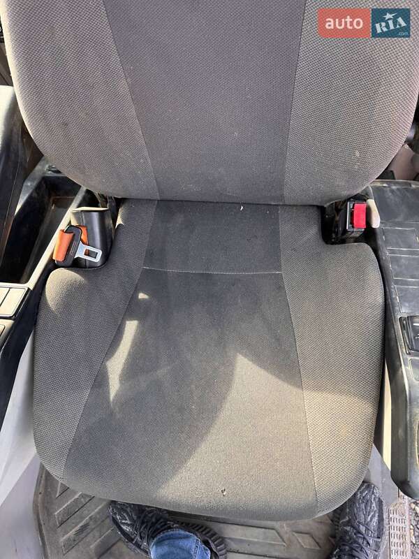 Екскаватор Volvo EC 140EL 2019 в Львові фото 18 Екскаватор Volvo EC 140EL 2019 в Львові